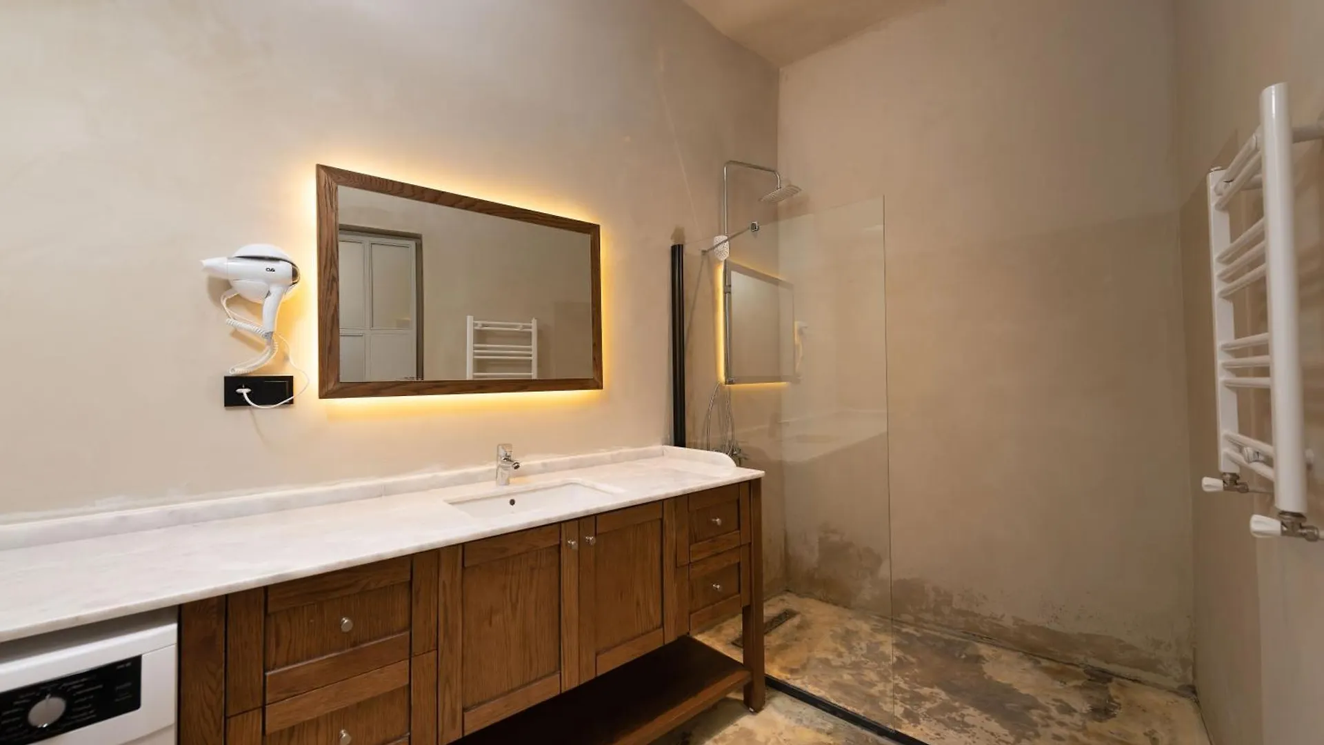 The Han -Amazing Historical Apartments In Prime Location Istanbul